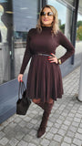 Kleid in Braun