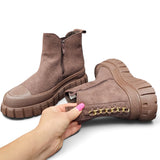 Boots in Braun